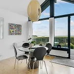 Stunning In With Wifi Holiday home